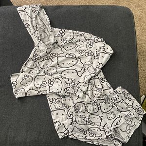 Hello kitty pajamas set
